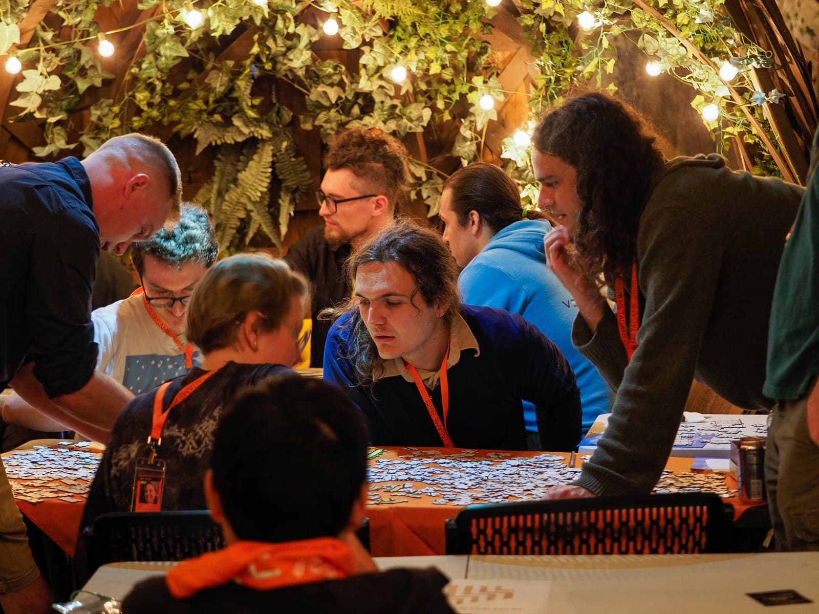 Attendees working on a giant jigsaw puzzle